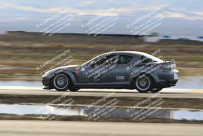 media/Nov-16-2025-CalClub SCCA (Sun) [[2975c16dfc]]/Group 6/Turn 1/